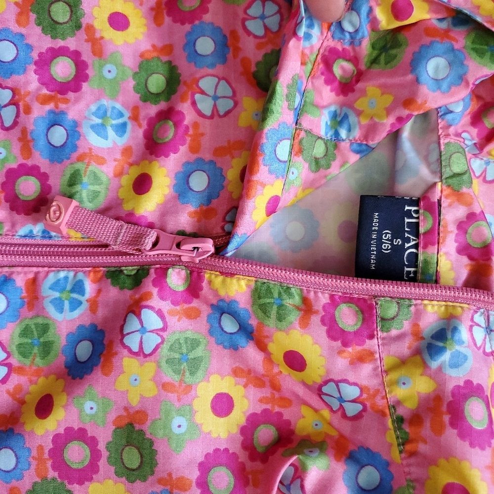 3 for $10 TCP Packable Floral Hooded Windbreaker girls small - Picture 4 of 5